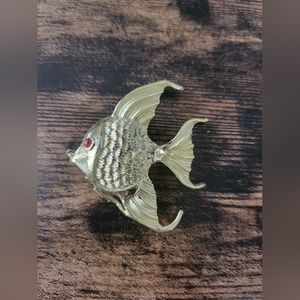 -1970's era flower boutique broach-metal, and porcelain -2 inch X 1 inch